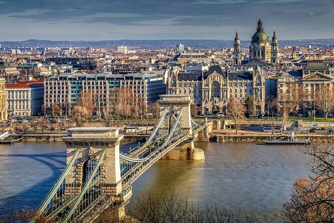 Exclusive Private Budapest Tour from Vienna - Analyzing the Experience: What to Expect