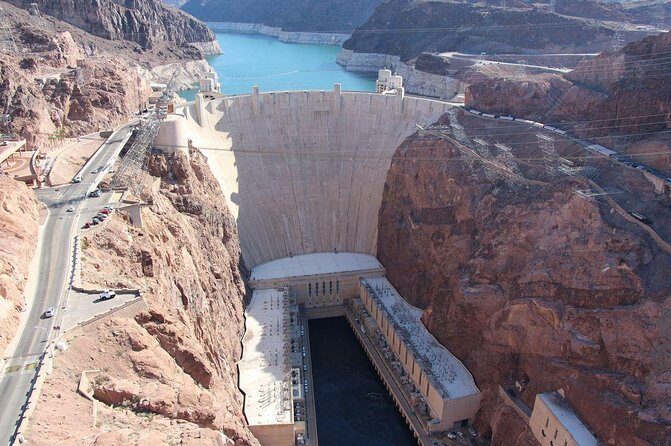 Exclusive: Private Tour of Las Vegas and the Hoover Dam - An Authentic Look at the Tour Experience