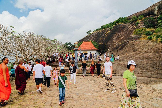 Exclusive : Sigiriya Rock Fortress and Dambulla Cave Temple Tour - Frequently Asked Questions