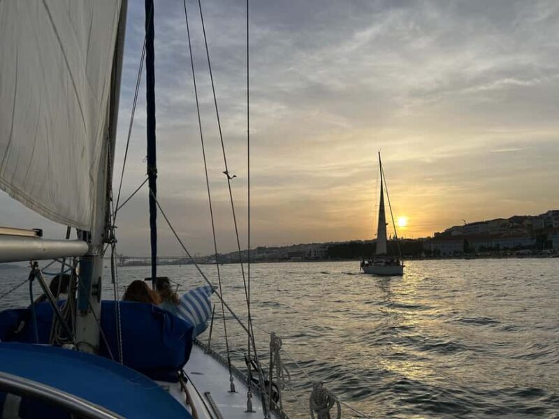 Exclusive Sunset Cruise (for your group of 2-8 people) with wine and snacks - FAQ