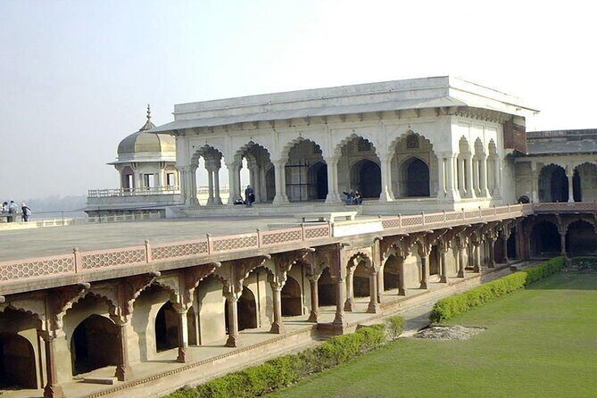 Exclusive Taj Mahal and Agra Sightseeing Tour - Who Should Book This Tour?