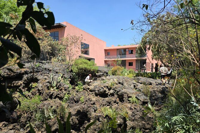 EXCLUSIVE TOUR Luis Barragán - Casa Pedregal - Key Points