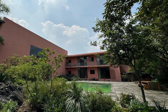 EXCLUSIVE TOUR Luis Barragán - Casa Pedregal - A Closer Look at the Tour: What to Expect