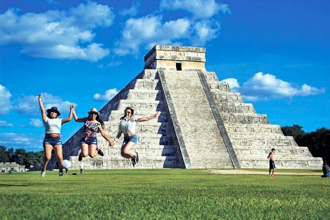 Exclusive Tour to Chichen Itza, 2 different Cenotes & Valladolid for 1 price! - Key Points