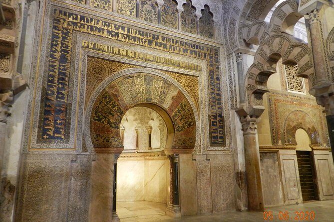 Exclusive visit to the Mosque with official guide. Small groups - The Sum Up