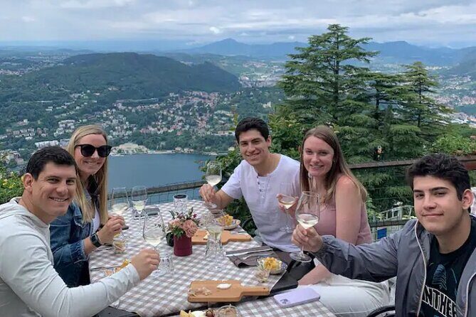 Exclusive wine tasting in Brunate - A Closer Look at the Experience