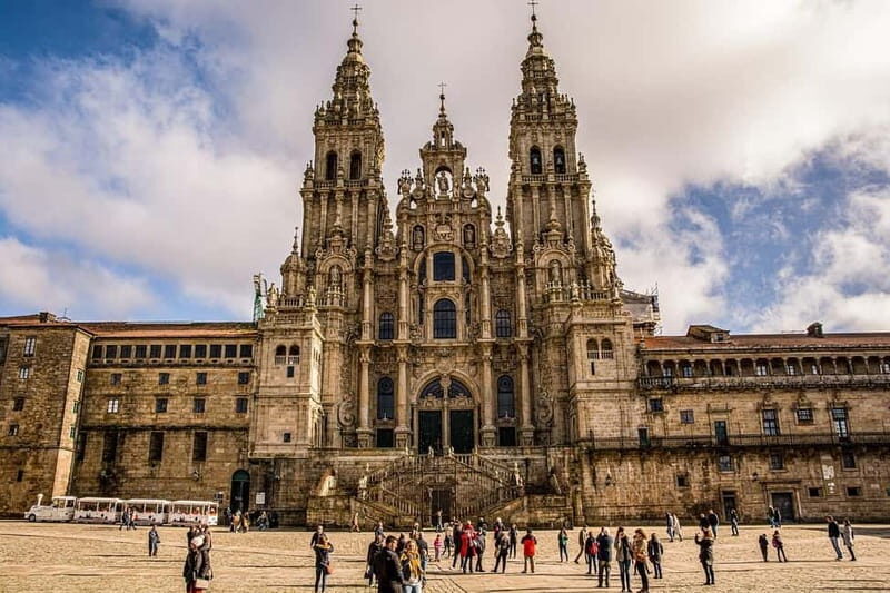Excursion from A Coruña to Santiago de Compostela - Cruise-ship passengers only - Key Points