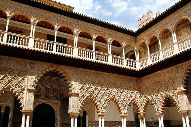 Excursion from Malaga to Seville with tickets to the Real Alcázar - FAQ