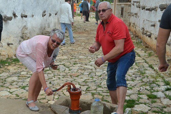 Excursion to Altinbesik Cave and Ormana Village - Who is this tour best suited for?