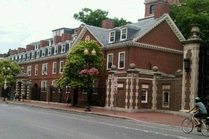 Excursion to Boston from New York - Key Points