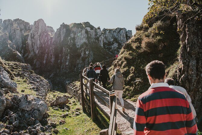 Excursion to Lakes of Covadonga and Cangas de Onís from Gijón - Transportation and Group Dynamics
