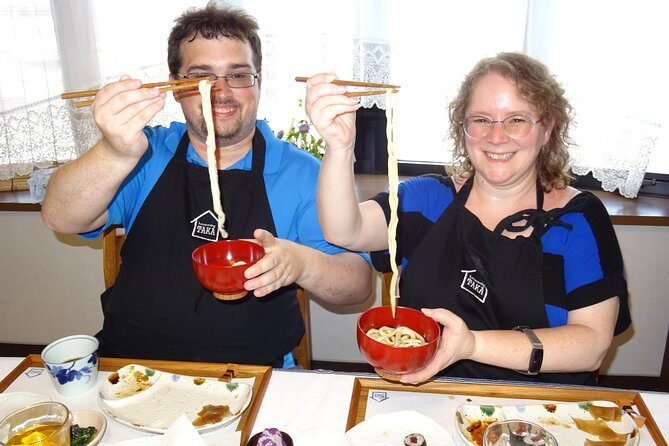 Experience all of Japanese culture and Japanese food experience classes "origami, udon, Japanese food, green tea, calligraphy" in 4 hours - The Value of This Experience