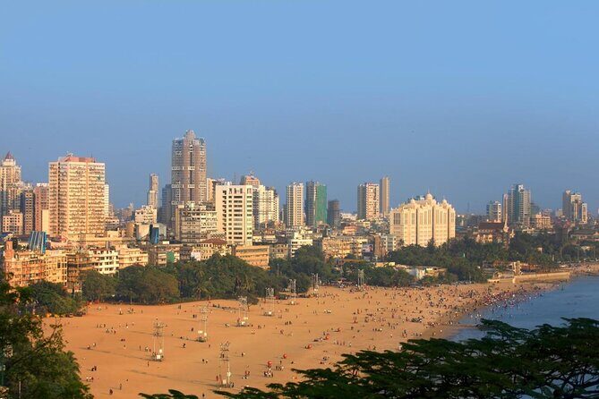Experience and Fall in love with the street food of Mumbai, India - An In-Depth Look at the Mumbai Street Food Tour