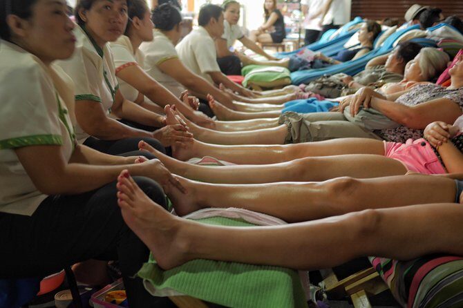 Experience Bangkok at Night with Streetfood Dinner & Foot Massage - In-Depth Look at the Experience