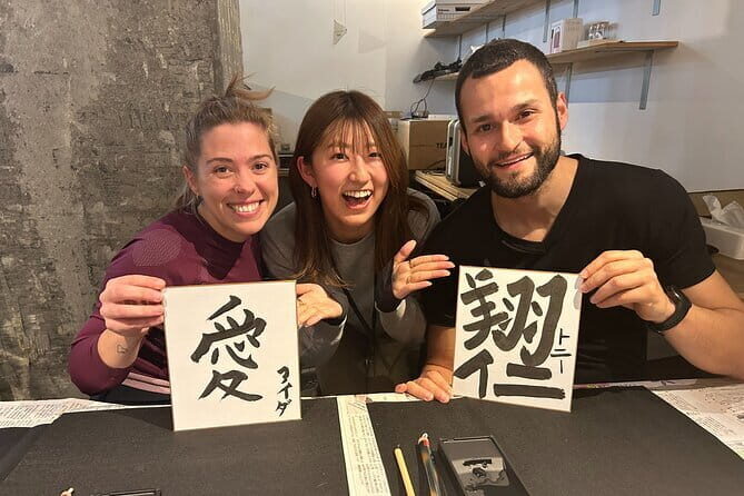 Experience Calligraphy and Create a Unique Souvenir! - Key Points