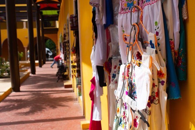 Experience Chichén Itzá: Full Day Tour with Cenote & Valladolid - Price and Value: What Do You Get for $60?