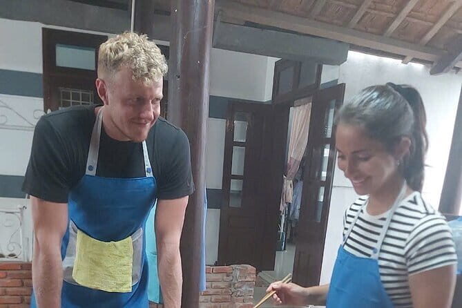 Experience Cooking Class with Local Chef in Hoi An - Summary of the Experience