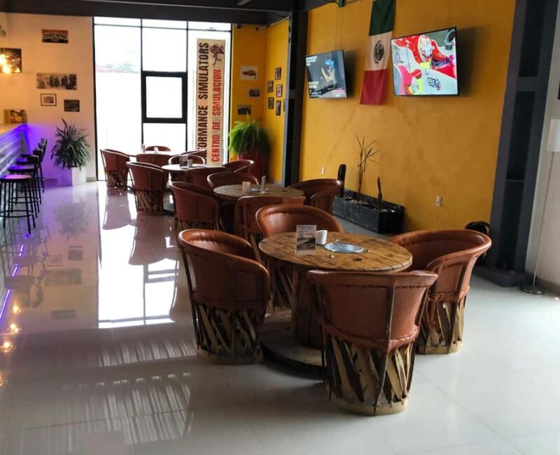 Experience dynamic professional racing simulators in QUERÉTARO - Value and Cost
