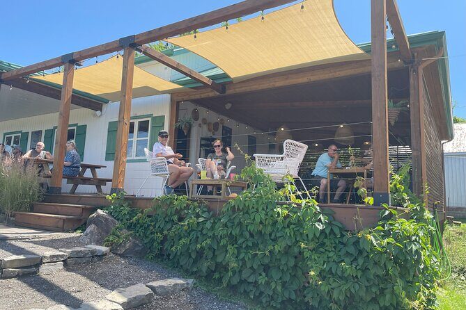 Experience île d'Orléans and the falls with a local guide - Key Points