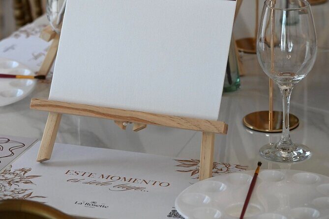 Experience Painting and Wine in Cancun - An In-depth Look at the Painting and Wine Experience