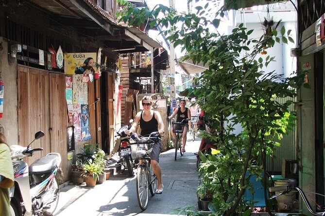 Experience Real Bangkok by Bike - What Makes This Tour Stand Out?