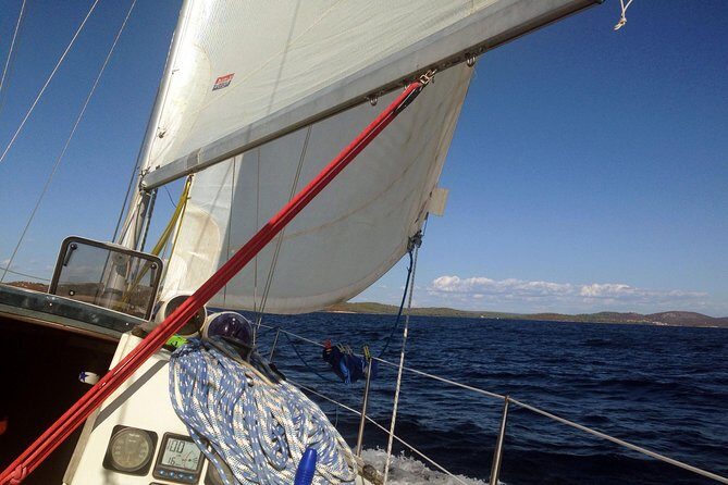 Experience Romantic Sunset Sailing on modern 36ft sail yacht from Zadar - Who Will Enjoy This Tour?