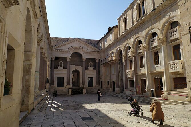 Experience Split With Local Professional Historian - Private - What Makes This Tour Stand Out?