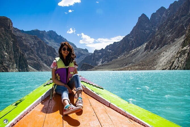 Experience Ultimate Hunza - Transportation, Accommodation, and Value
