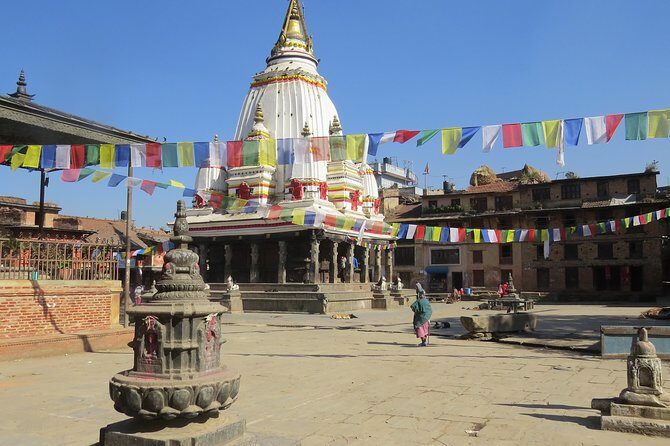 Experiential Tour of Nepal. - The Bottom Line