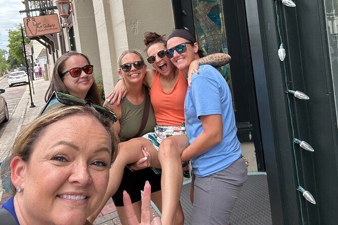 Exploration City Scavenger Hunt Game in Asheville - What Is the Asheville Exploration City Scavenger Hunt?