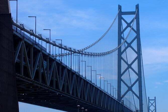 Exploration of Akashi Bridge in Kobe - Key Points