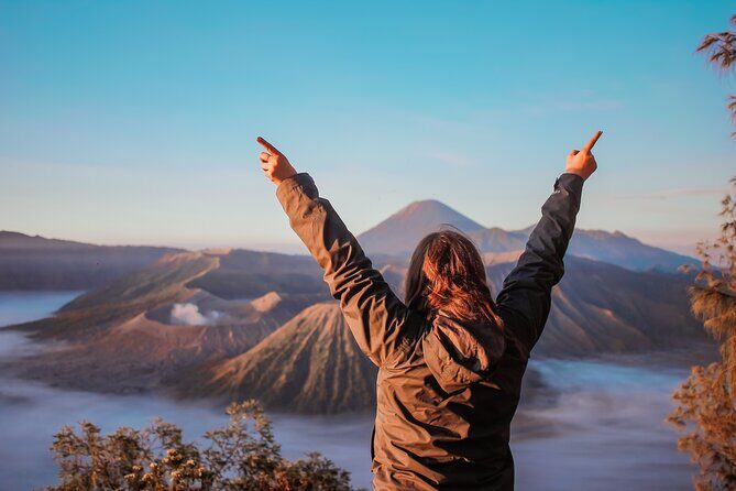 Explore 3 Best spot of East Java : Tumpak sewu - Bromo - Ijen - Key Points