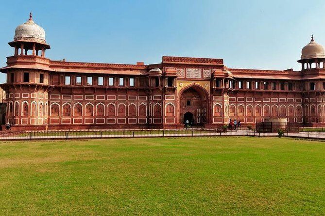 Explore Agra City With Professional Guide - Practical Details and What to Expect