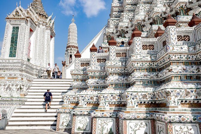 Explore Bangkok: Guided City and Temple Tour - Who Should Consider This Tour?