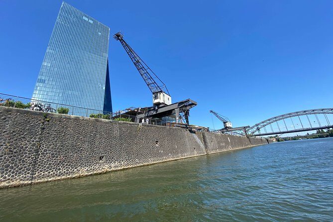 Explore Bird & Marine Wildlife private Boat Tour in English - FAQ