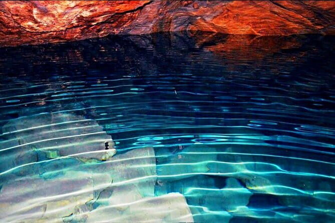 Explore Blue Water Pond Cave from Ella - An In-Depth Look at the Blue Water Pond Cave Tour