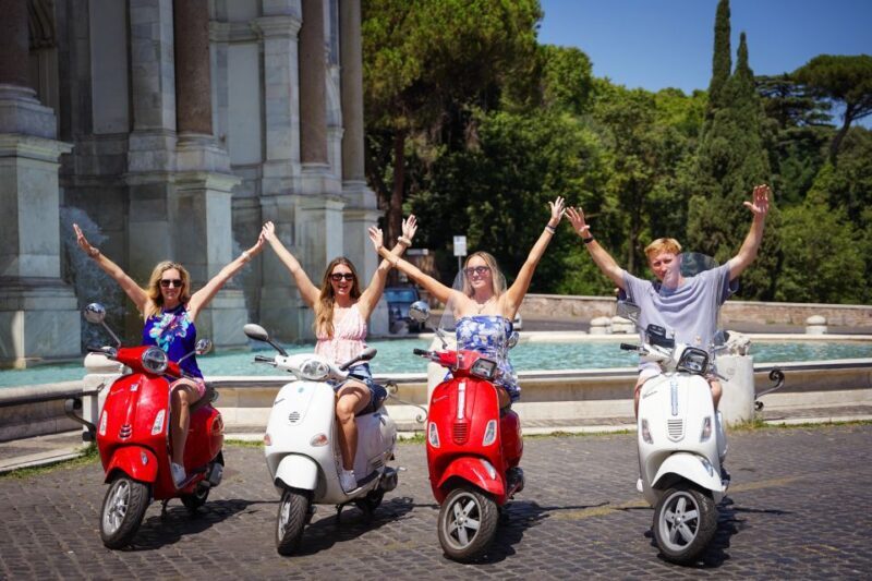 Explore city on Vespa with Professional Photographer - FAQ