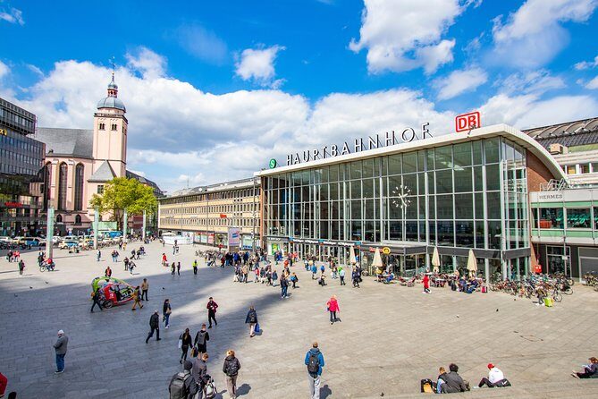 Explore Cologne in 60 minutes with a Local - A Deep Dive into the Cologne Experience