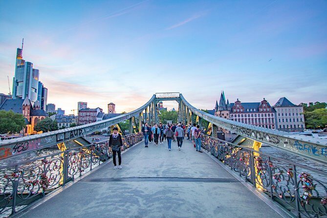 Explore Frankfurt in 60 minutes with a Local - FAQ