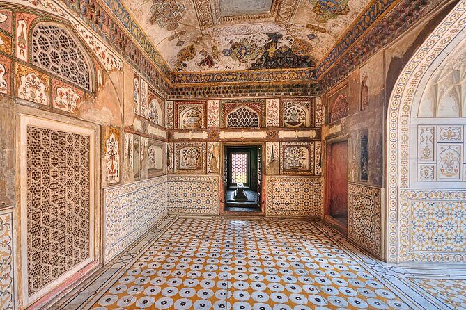 Explore Full Day Agra City Tour By Car - The Sum Up