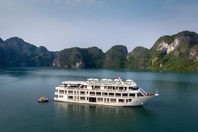 Explore Ha Long Bay Experience with Aqua Elegance Cruise - Who Should Consider This Tour?