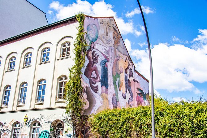 Explore Hamburg in 90 minutes with a Local - Authentic Traveler Insights