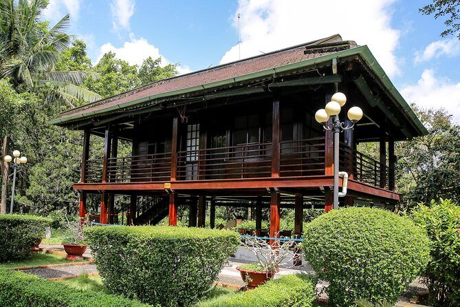 Explore Hanoi Old Quarter by bus - Practical Details and What’s Included