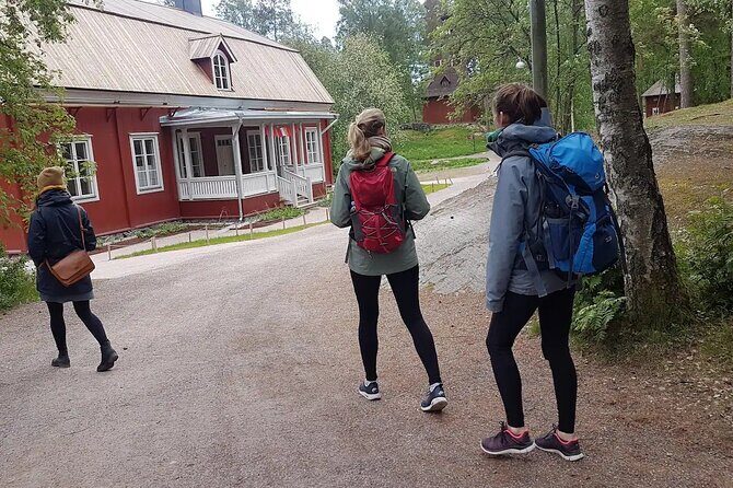 Explore happiest Helsinki: Bike/Ebike: BBQ, Sauna, Forest, &Parks - Who Will Love This Tour?