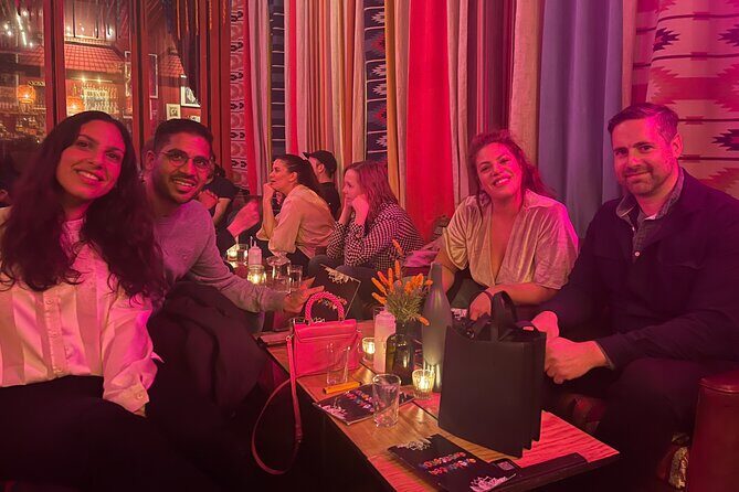 Explore hidden bars and speakeasy in Paris - The Social Element and Group Size