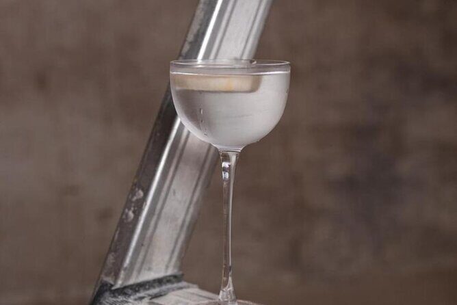 Explore hidden bars and speakeasy in Paris - The Value Proposition