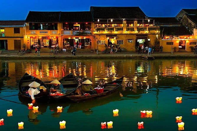 Explore Hoi An on Foot - Key Points