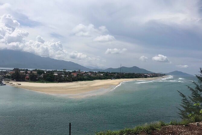Explore Hue Imperial City- Royal King's Tomb and Pagoda from Hoi an/ Da nang - A Closer Look at the Tour Experience