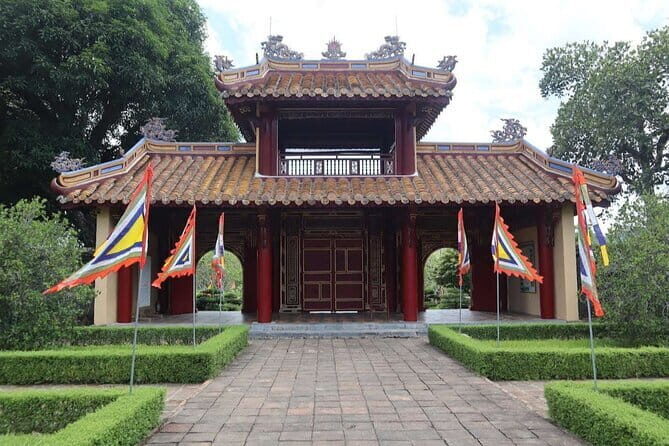Explore Hue's Secrets by Jeep: Discovering Cultural Gems - Introduction to the Hue Jeep Tour