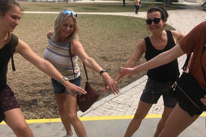 Explore Huntington Beach with a Unique Scavenger Hunt by Crazy Dash - The Virtual Support and Community Aspect